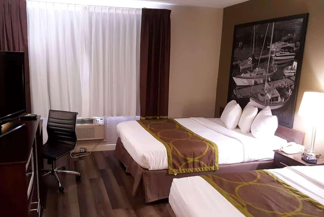 מלון Super 8 By Wyndham Sarnia On מראה חיצוני תמונה