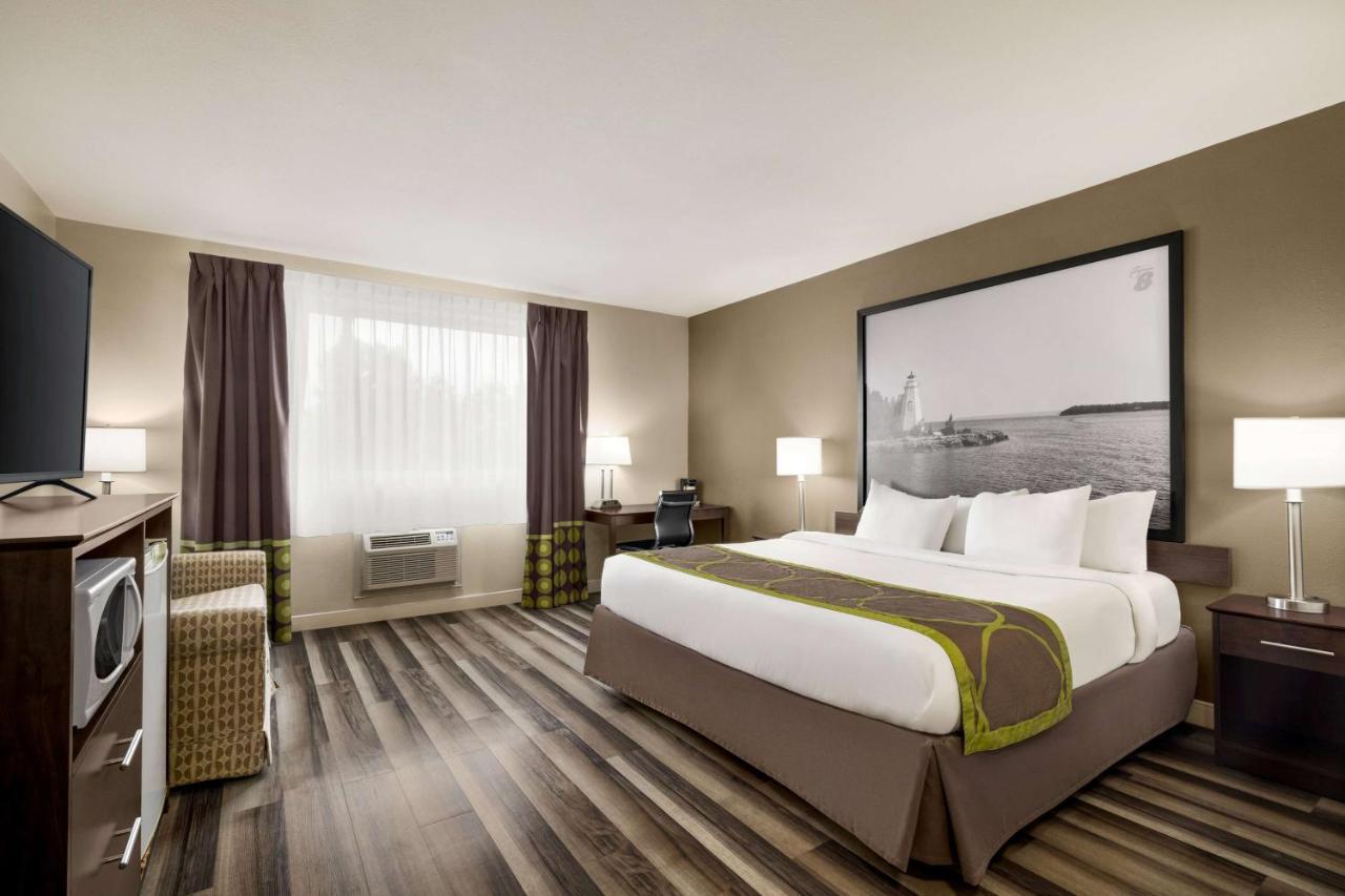 מלון Super 8 By Wyndham Sarnia On מראה חיצוני תמונה